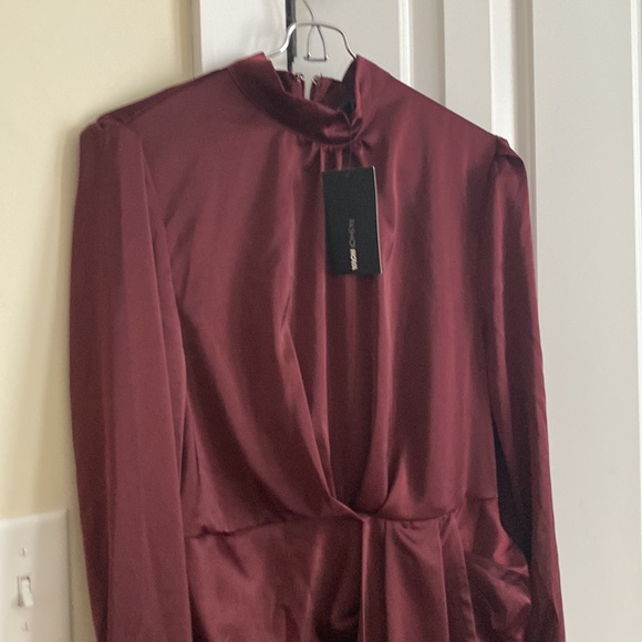 Fashion Nova Woman’s Dress - Picture 2 of 5